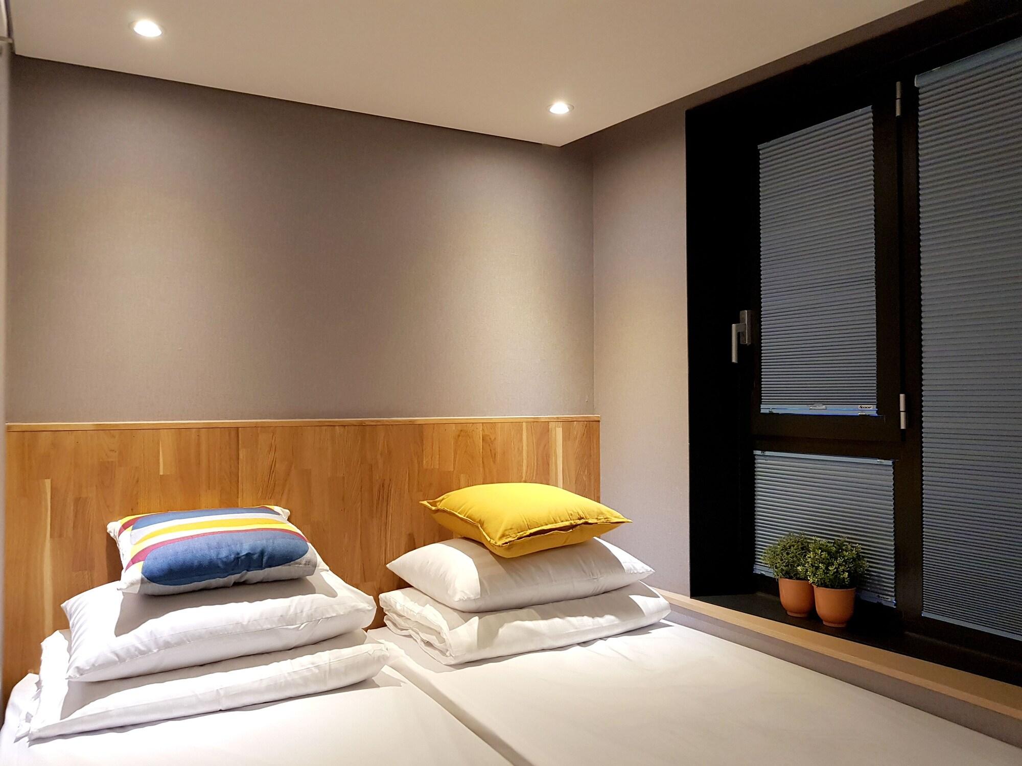 Hostel Cleo Seoul Hongdae Luaran gambar