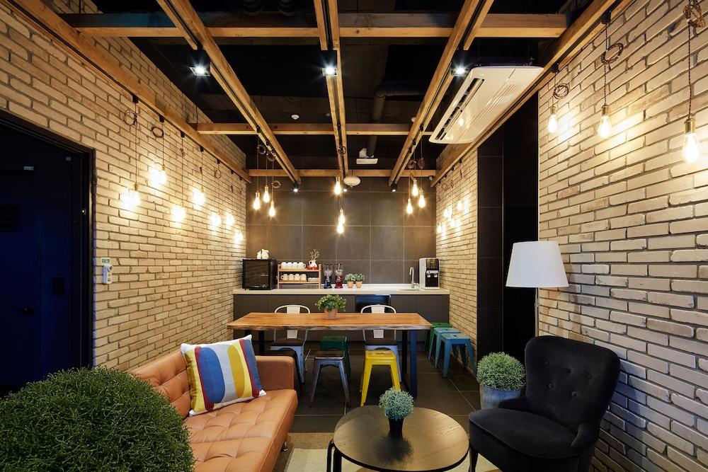Hostel Cleo Seoul Hongdae Luaran gambar