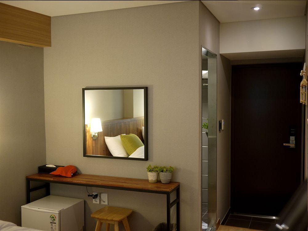 Hostel Cleo Seoul Hongdae Luaran gambar